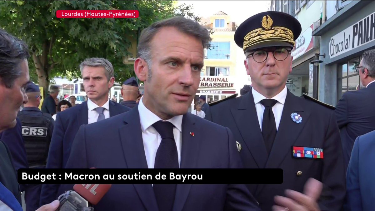 🔴 DIRECT - 🗣 "Le Premier ministre a présenté une stratégie solide, claie et qui repose sur des fondamentaux." En direct de Lourdes, Emmanuel Macron soutient les orientations financières annoncées par son Premier ministre, François Bayrou, le 15 juillet. #franceinfo #canal16