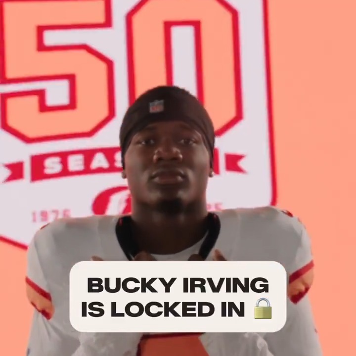 Bucky the Buc 👏