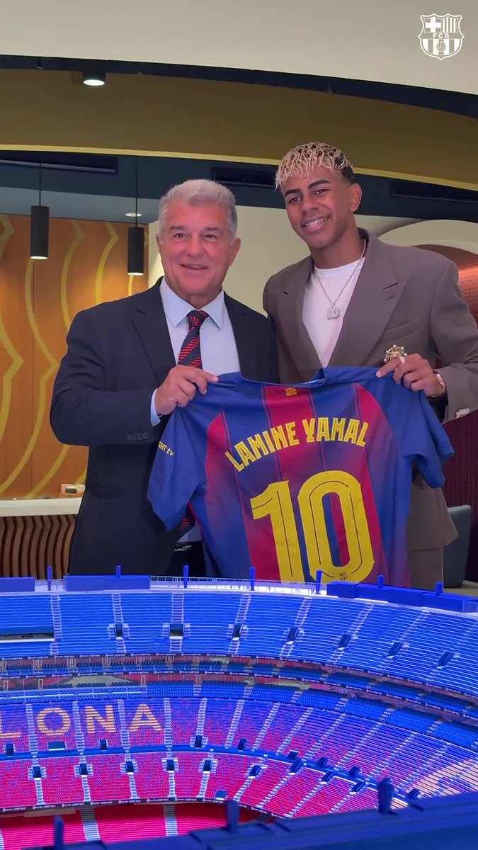 Our president, our No. 10, and the future home. ❤️🔥