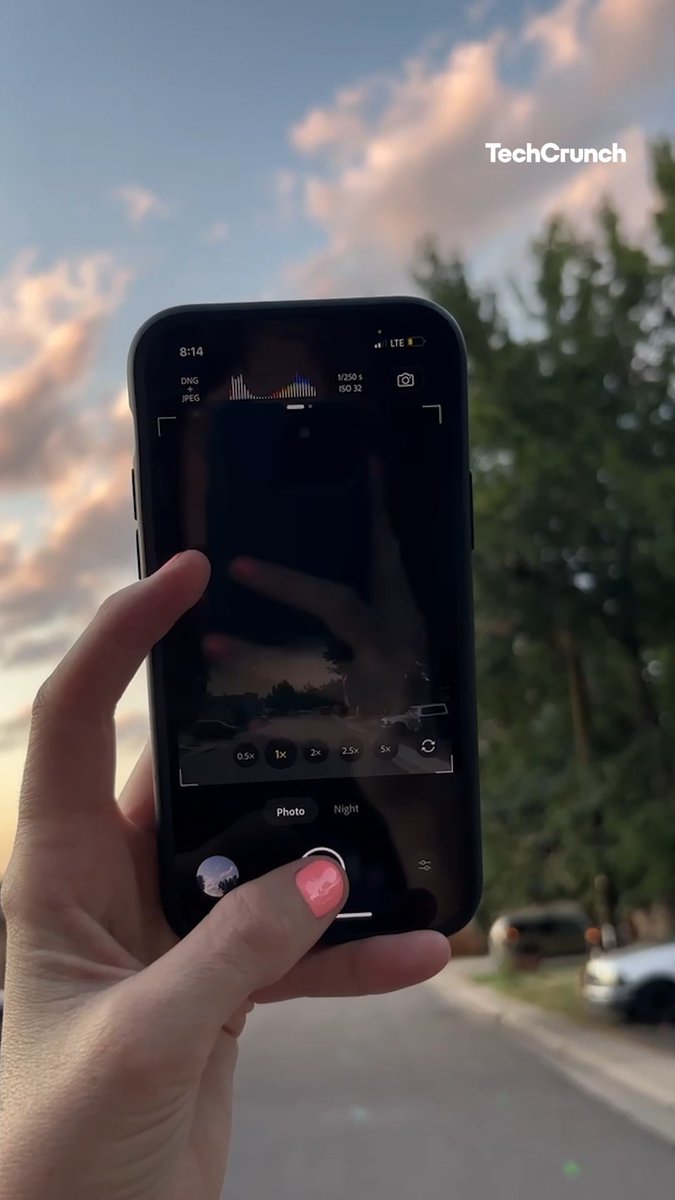 Adobe has released a new mobile photo and editing app, Project Indigo, with the aim of capturing images as close to naturalistic SLR-like photos as possible.