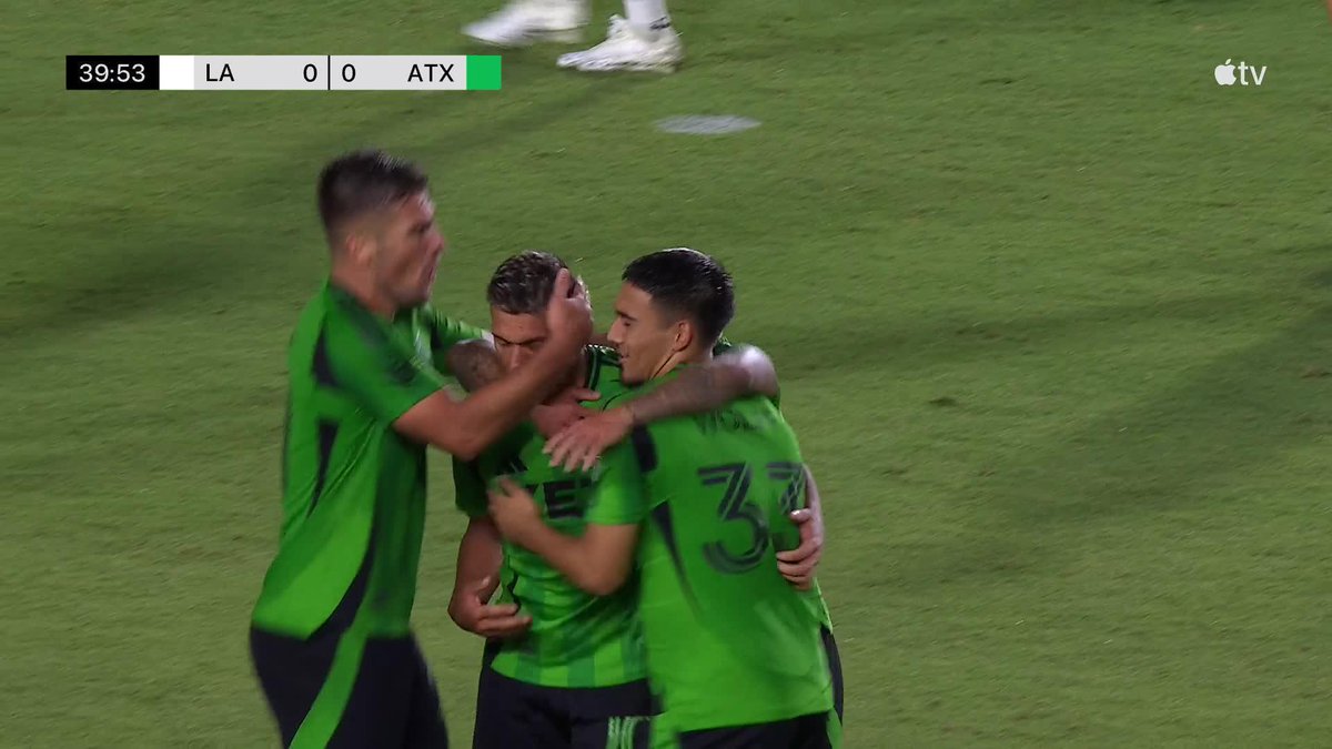 A confident strike from Uzuni puts Austin FC ahead before the break! ๐บ #MLSSeasonPass: