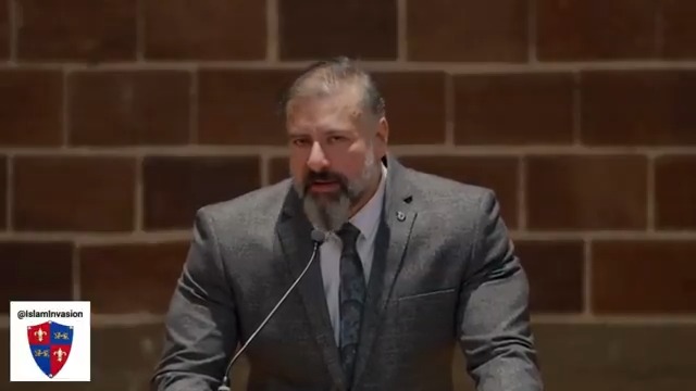For 1,400 years Muslims infiltrated the world, now the West, carrying relentless chaos and problems wherever they go. ⚠️ Hear it from Raymond Ibrahim Are we not insane for 'inviting' this?!