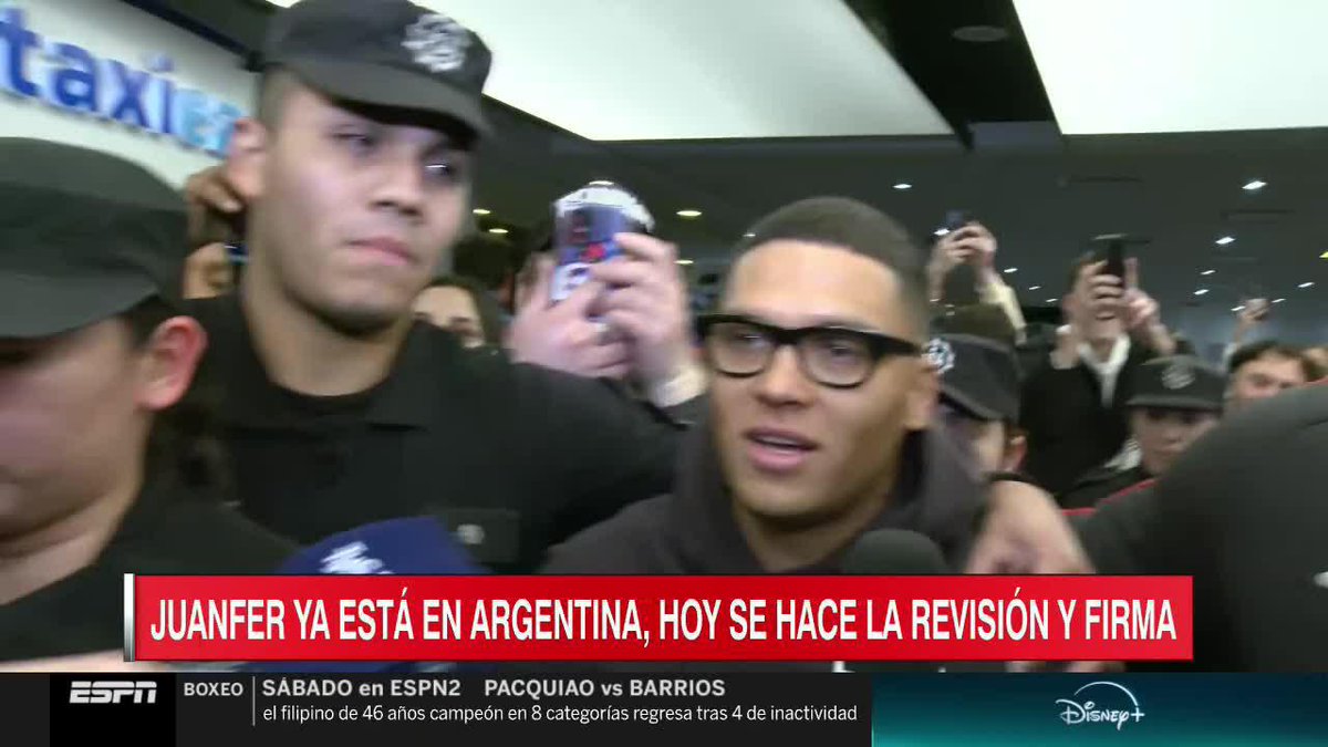 ¡JUANFER QUINTERO YA ESTÁ EN ARGENTINA! Locura TOTAL en el arribo del colombiano, para un nuevo regreso a River.