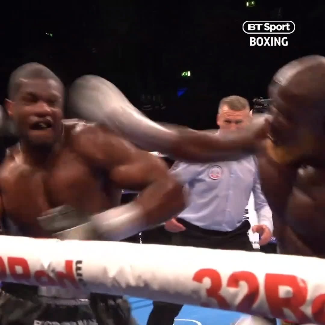 This exchange between Daniel Dubois and Richard Lartey was funny 🤣 #UsykDubois2