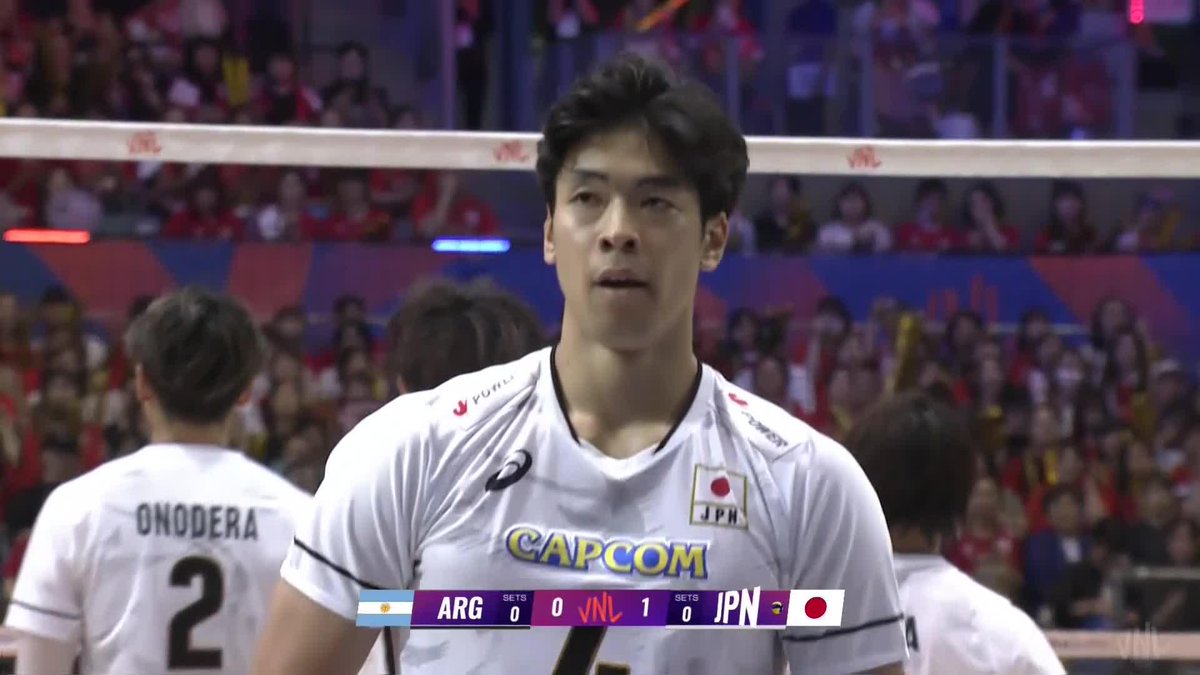 #VNL2025: REVERSE SWEEP COMPLETED 🇯🇵 Argentina 🇦🇷 came out swinging, taking the first two sets with serious firepower 💥 but Japan 🇯🇵 adapted, and fought back to steal the win in five 🤯! 📺 Watch #VNL on VBTV: 🏐 #BePartOfTheGame #volleyball