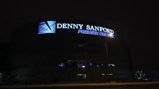 The madness continues in City of Sioux Falls! 🏀 The Summit League Basketball Championships will call the Denny Sanford PREMIER Center home through 2029! 📰 » #March2TheSummit