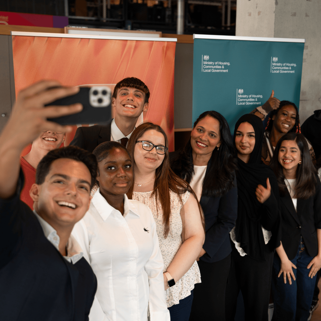 🚨 Breaking 🚨 16 and 17 year olds will be able to vote in the next general election for the first time ever. Tell us what you think 👇 #VotesAt16