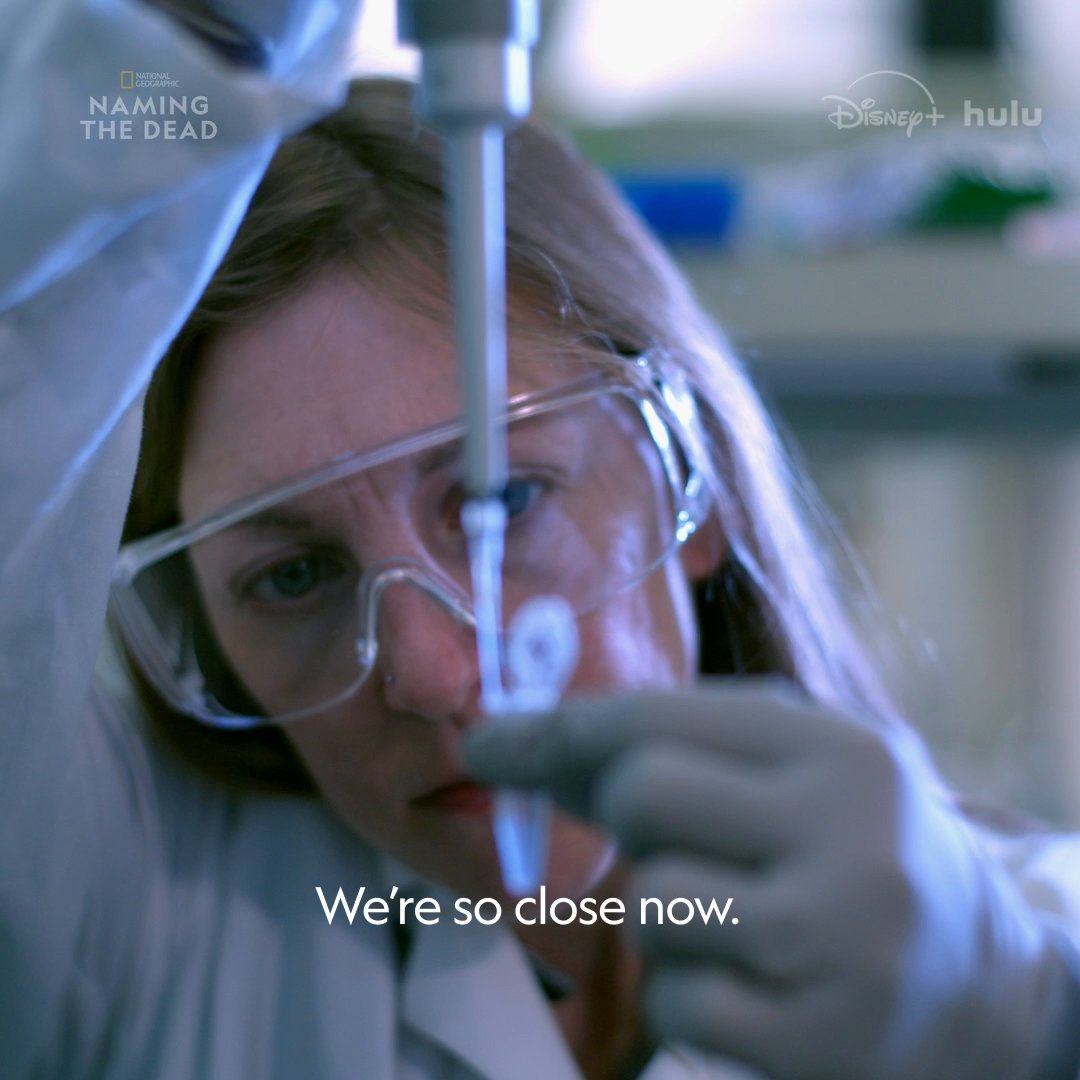 With 50,000 unidentified bodies in the U.S., the groundbreaking DNA Doe Project is dedicated to identifying these unnamed people and unraveling decades-old cold cases. #NamingTheDead premieres Saturday, August 2 at 10/9c on Nat Geo. Streaming on Disney+ and Hulu.
