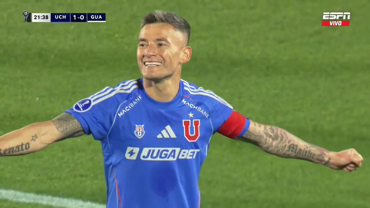 Charles Aranguiz 23 de 23 penales con Universidad de Chile