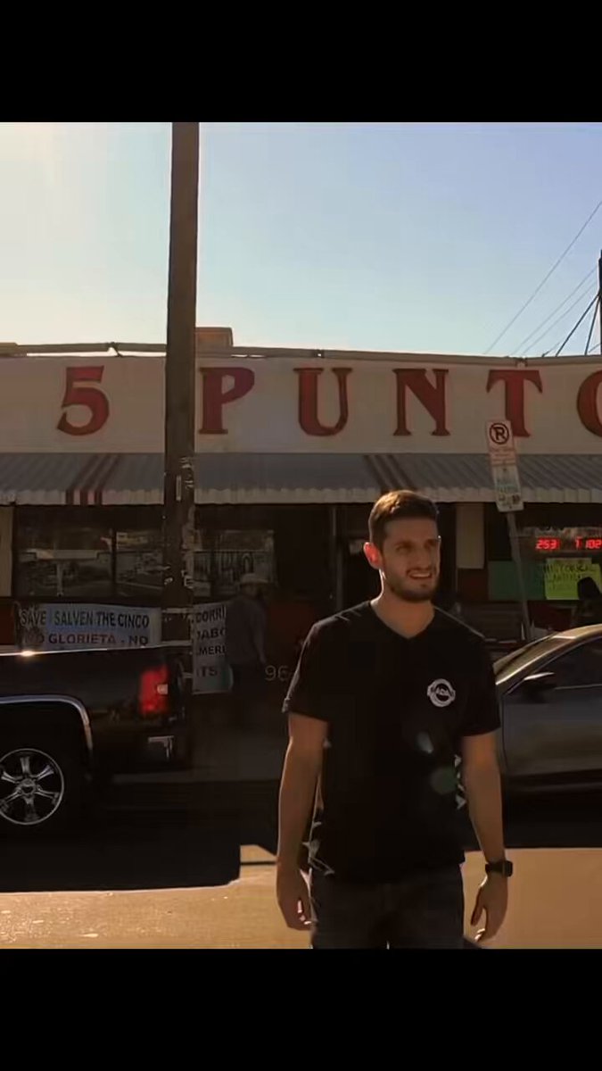 Ando haciendo borradero de archivos, pero justo salió este video de hace un año 🥲❤️‍🩹