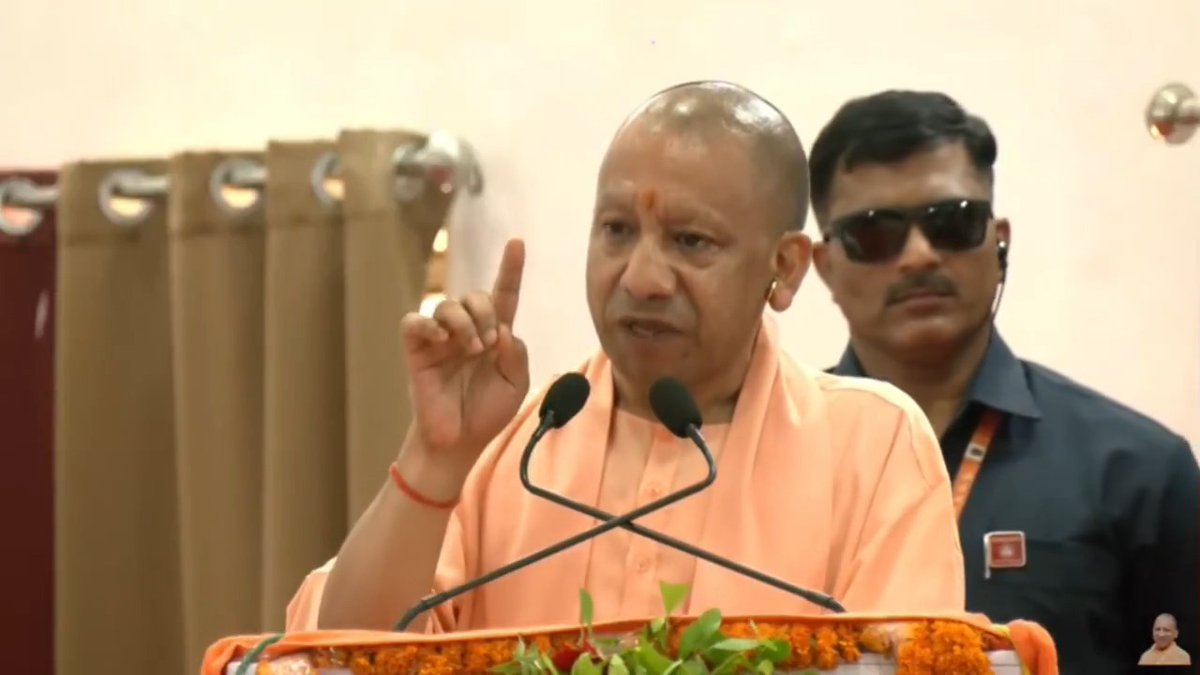 आदरणीय प्रधानमंत्री श्री Narendra Modi जी ने वर्ष 2021 में 15 नवंबर की तिथि को 'जनजातीय गौरव दिवस' के रूप में मनाने की प्रेरणा दी...