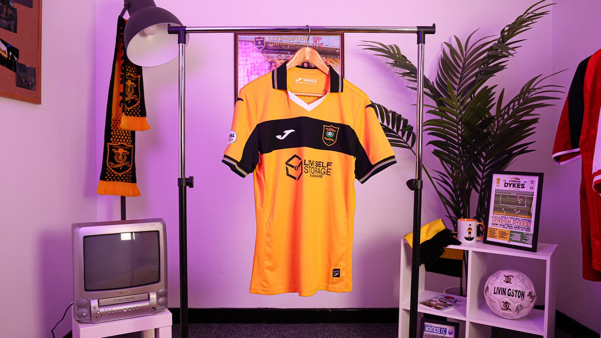 A nod to the past for an exciting chapter ahead. Introducing the Classic kit - available online or in-store. Buy now: 👕