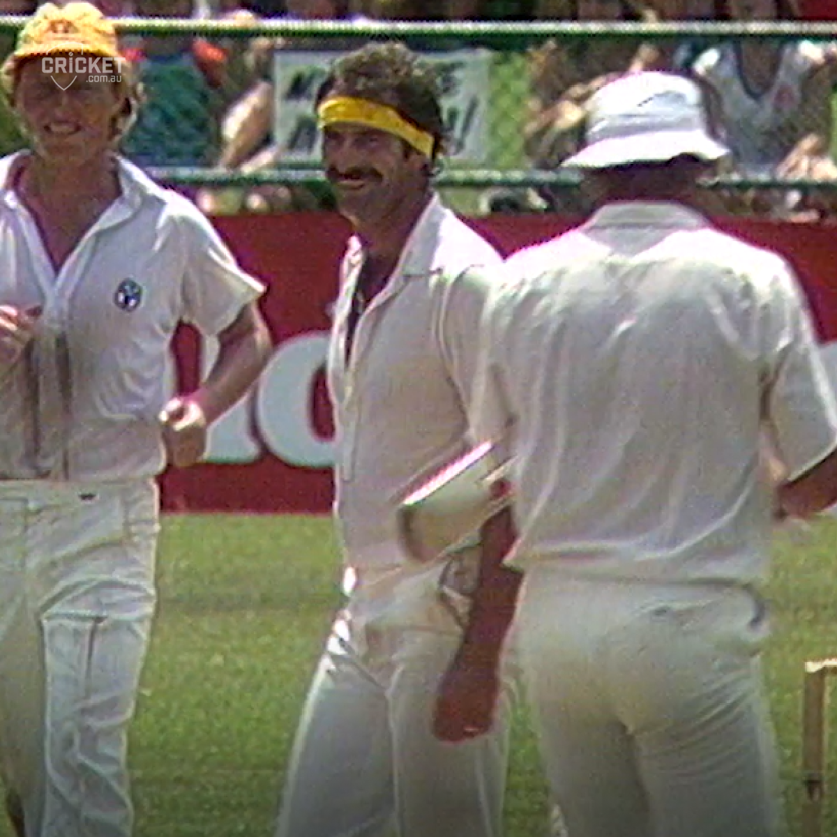 When Dennis Lillee trolled a batsman in the 80s 😁😂 Happy Birthday Dennis Lillee