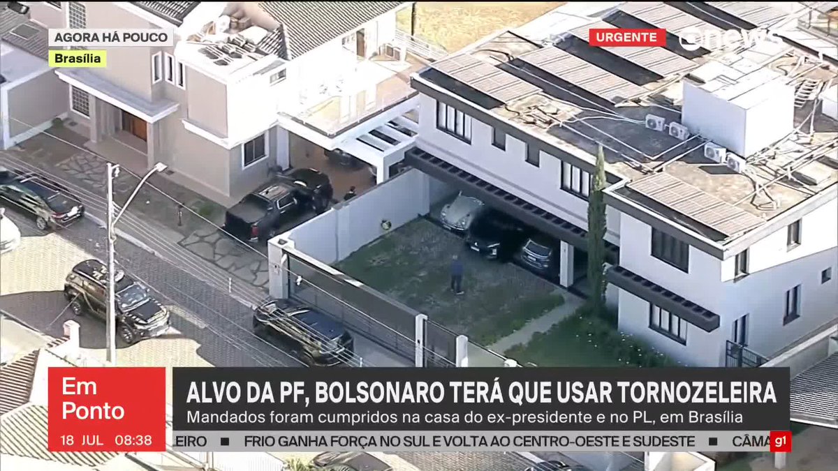 Alvo da PF, Bolsonaro terá que usar tornozeleira e não poderá acessar redes socias. #EmPonto ➡️ Assista na #GloboNews: