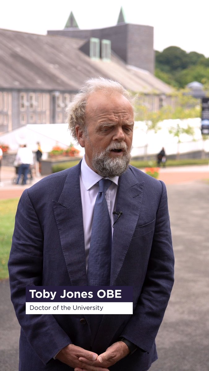 "Any opportunity to meet him is an improvement to my life" 💬 We're delighted to award an honorary degree to acclaimed actor Toby Jones, in recognition of his extraordinary contribution to drama and acting. Congratulations, Toby 🎉