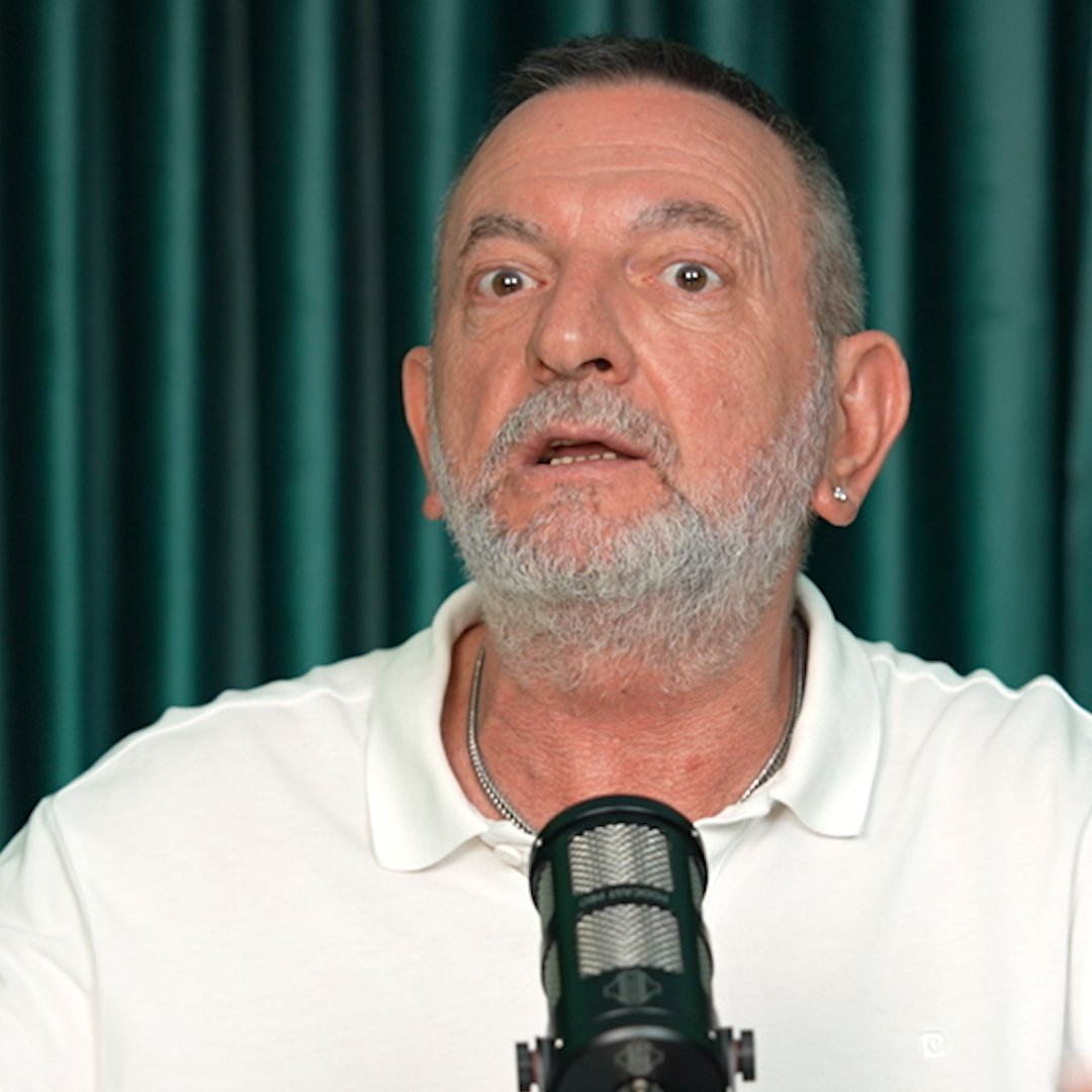 💥🗣️ Ferudun Niğdelioğlu: “Fenerbahçe’de hiçbir varlığı olmamış Mert Hakan hâlâ tutuluyor mesela.”