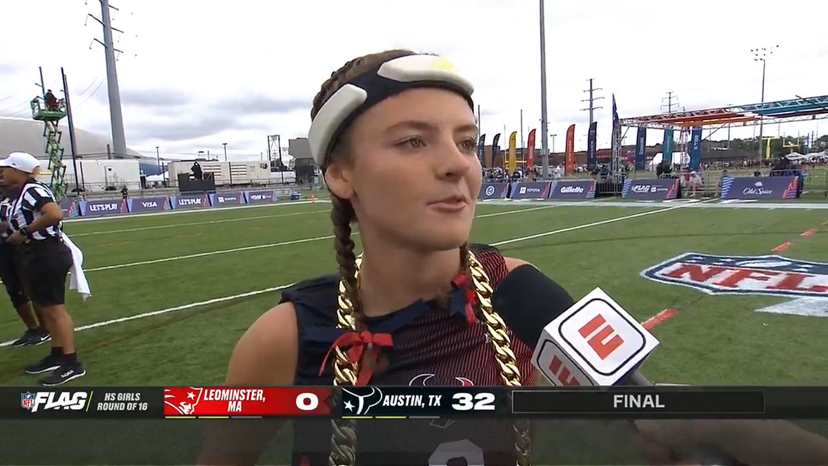 Ava Wallace went 8/10 for 123 yards and 2 TD but still made sure to give all the credit to her receivers 🤝 2025 NFL FLAG Championships on ESPN2/NFLN to find a league near you