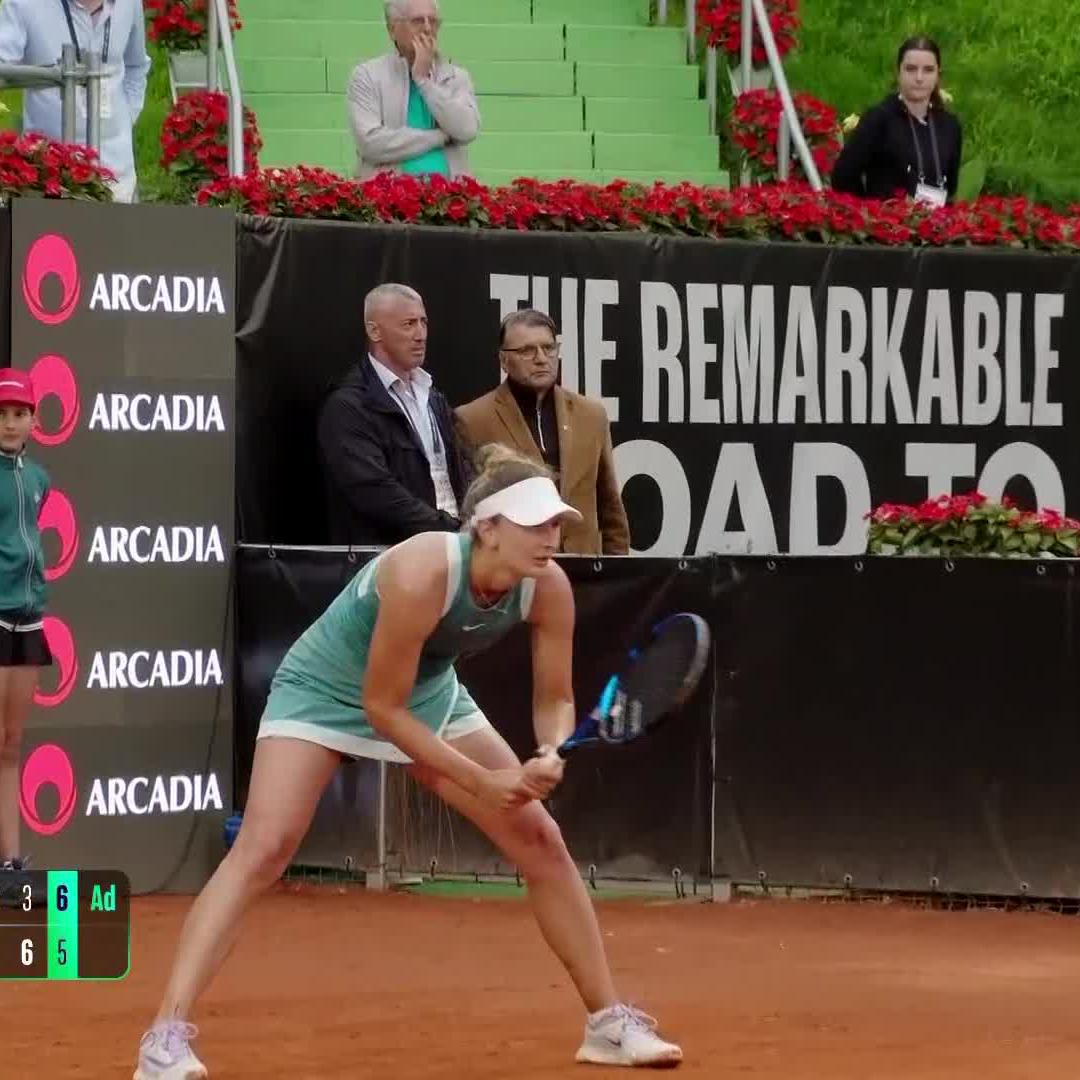 WHAT A WIN 😱 Irina-Camelia Begu survives a three set thriller against Siskova, 6-2, 3-6, 7-5, to reach the semis in Iasi! #IasiOpen