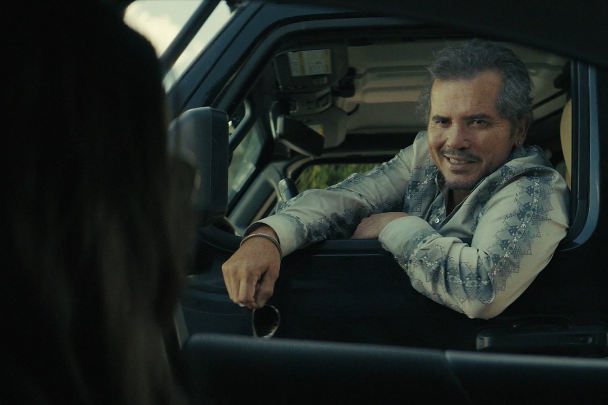 John Leguizamo knows how to make an entrance. #Smoke — Now Streaming