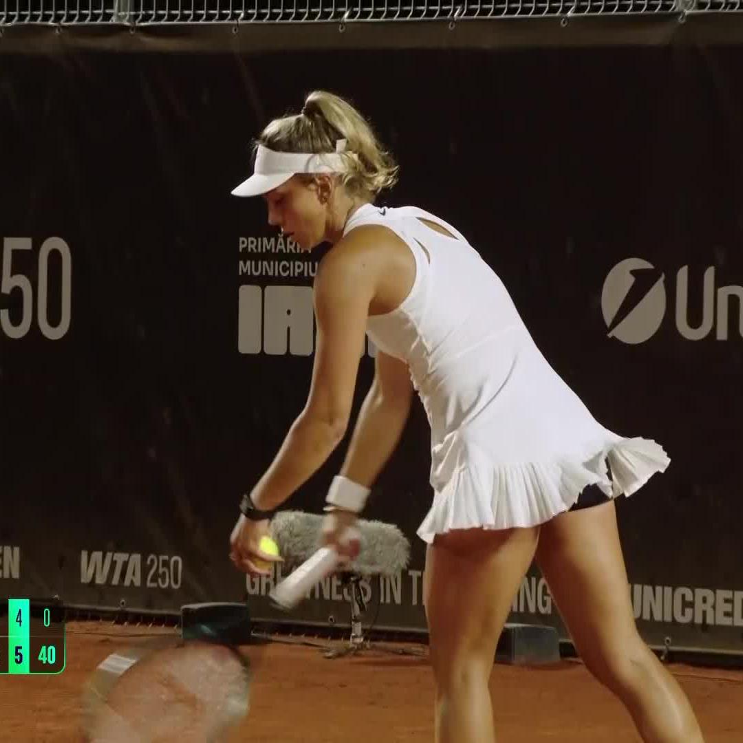 Eyes on the prize 🤩 Jaqueline Cristian stays focused and defeats Udvardy 6-3, 6-4 for a spot in the semifinals. #IasiOpen