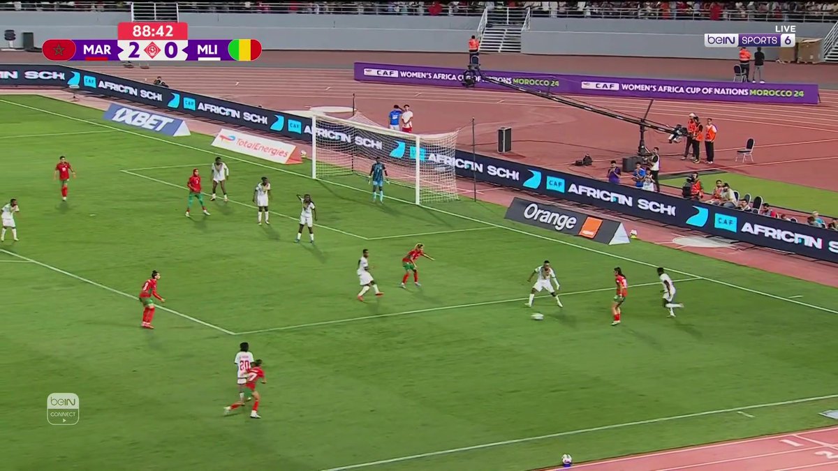تعامل غريب من حارسة مرمى منتخب مالي مع هذه الكرة! هدف ثالث لمنتخب المغرب #كأس_أمم_إفريقيا #TotalEnergiesWAFCON2024