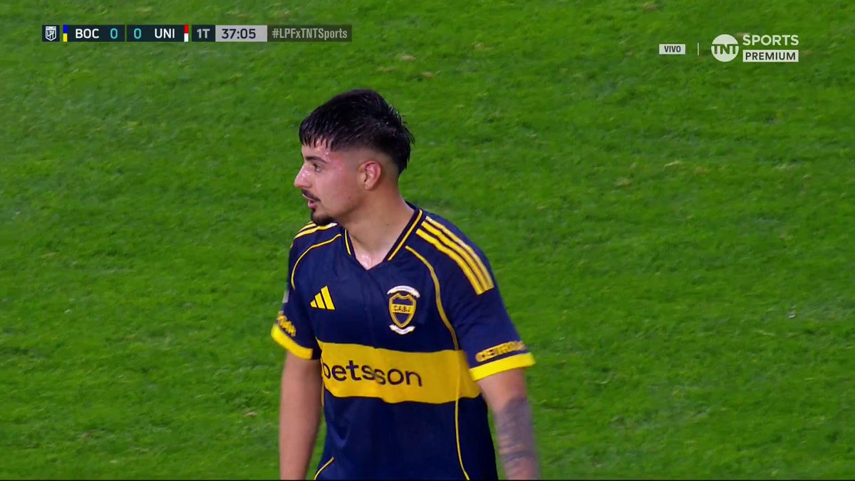 🔎El tiro libre de ALARCÓN que tuvo que sacar Tagliamonte al córner. ▶️1° tiro al arco de #Boca en 37' en #LaBombonera ante Unión.