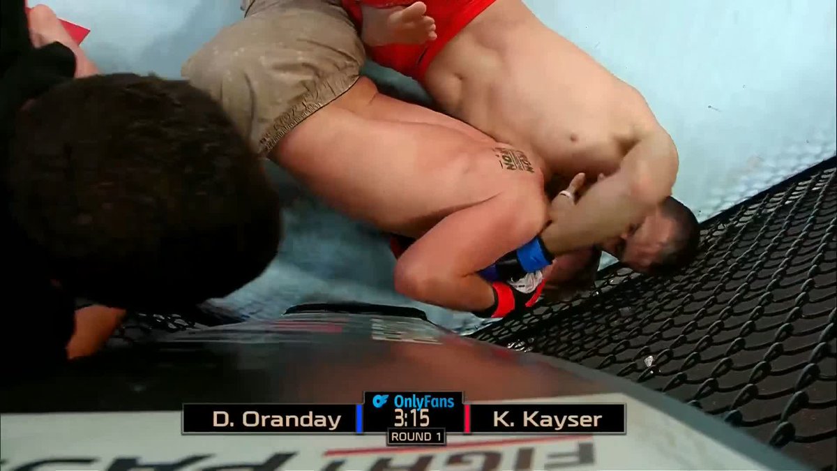 Damion Oranday just got it done with a Calf Slicer/Rear-Naked Choke combo 😳😳😳 #FuryFC106