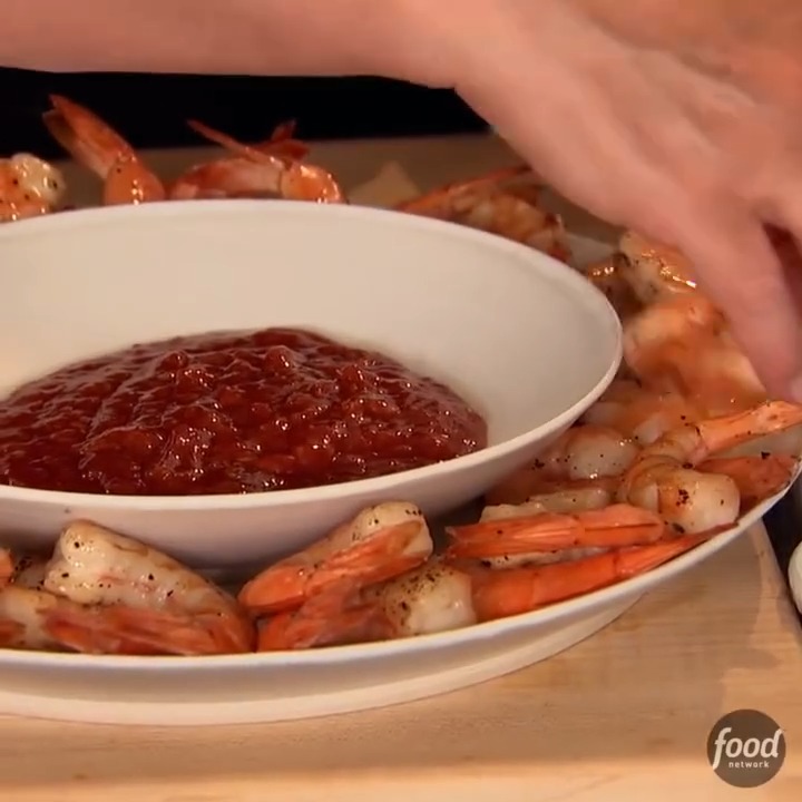 Ina Garten ROASTS the shrimp in her shrimp cocktail for even more flavor! 🍤 🍤 @StreamOnMax for more #BarefootContessa: #StreamOnMax Get the recipe: