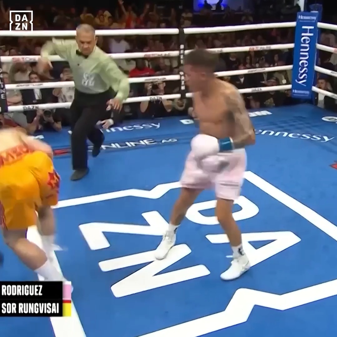 Jesse โBamโ Rodriguez made a statement in his first title defense as a world champion vs Srisaket Sor Rungvisai ๐ฟ โBamโ faces Phumelela Cafu in a Ring, WBC and WBO super-flyweight unification fight tomorrow night on DAZN ๐บ