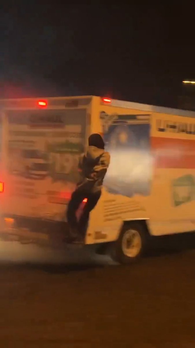 Another successful "street takeover" event. Hard to beat this level of fun and criminality for $19.99/day 😎 #CityLife #california #darwin #IQtest #fail #urban #democrats #streettakeover #crime #decay #darwinism #uhaul