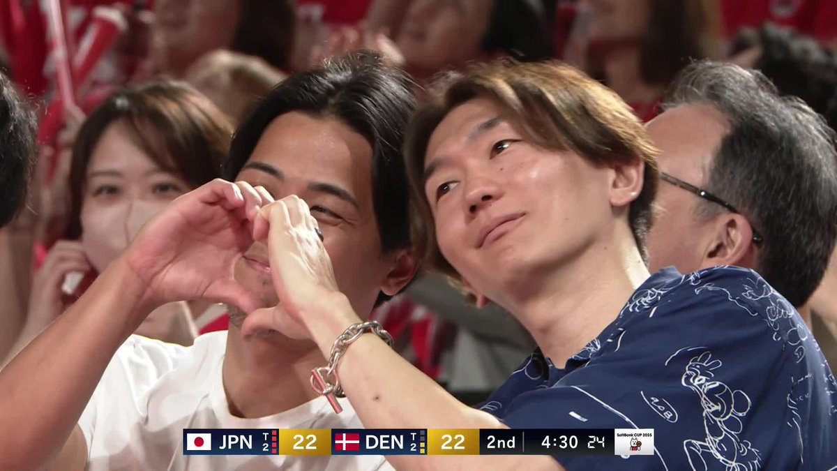 推し活にはげむ2人1️⃣3️⃣🫶 Yuki Togashi 富樫勇樹 西村 文男 金近 廉 / Ren Kanechika #SoftBankCUP2025 #AkatsukiJapan #日本一丸