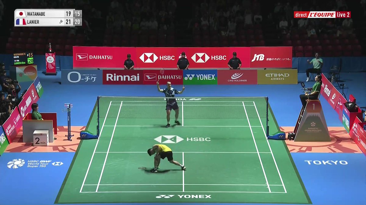 Alex Lanier se qualifie pour la finale de l'Open du Japon ! Le Français élimine le local Watanabe en deux sets et il pourrait retrouver en finale son compatriote Christo Popov dont la demi-finale sera à suivre sur L'Équipe live ! #lequipeBADMINTON