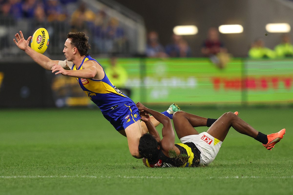 Maurice Rioli, TAKE A BOW! An epic chasedown by MJ leads to a goal 👏