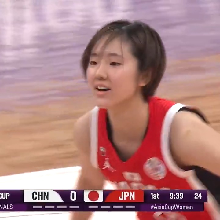 女子バスケアジア杯 日本vs中国 2ピリ残り2分 49対42で日本リード 田中こころ(19歳)がエグ過ぎる！ 1ビリだけで1人で21得点取ってます✨ 点の取り合いで中国相手にめちゃくちゃ頑張ってます 今の中国に勝てたらマジですごいです！