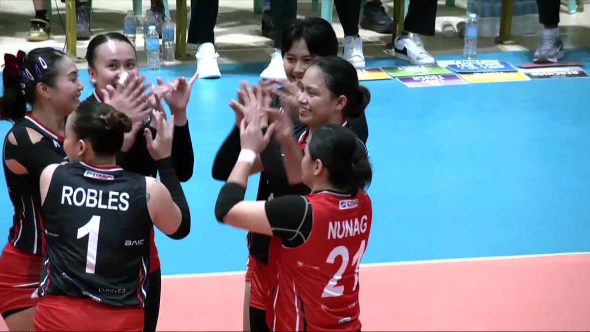 REN-EWED ENERGY 🔥 Third-round pick Renee Peñafiel makes an impact for the Chery Tiggo Crossovers with her unstoppable hits against the Cignal HD Spikers, helping them take Set 1 of their 2025 PVL on Tour match. #PVL2025 #PVLonTour #TheHeartOfVolleyball
