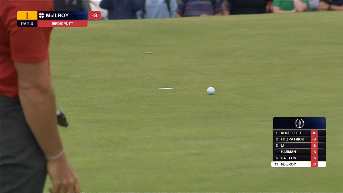 "Now THAT is the way you want to start your third round!" 🤩 Rory McIlroy with a sensational birdie putt 👏
