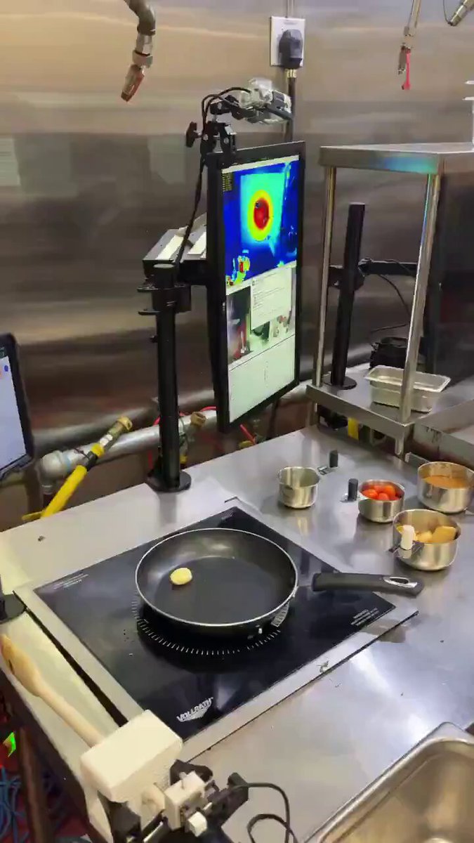 6️⃣ Zippy, el chef robot con estrella Michelin, cocina como un profesional, entrenado en más de 5 millones de recetas.