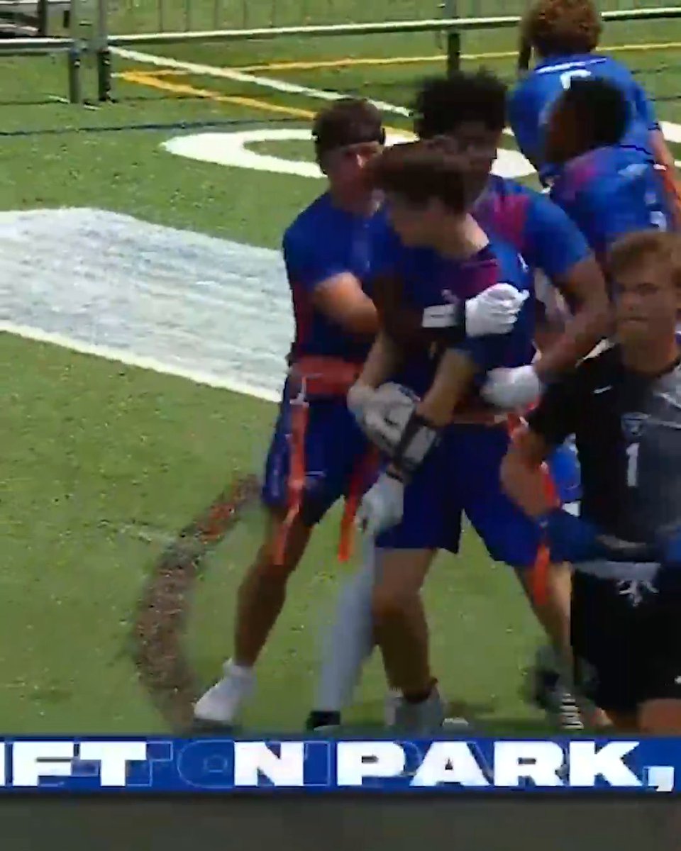THE BILLS WIN IT AFTER THE HAIL MARY NFL FLAG 🔥