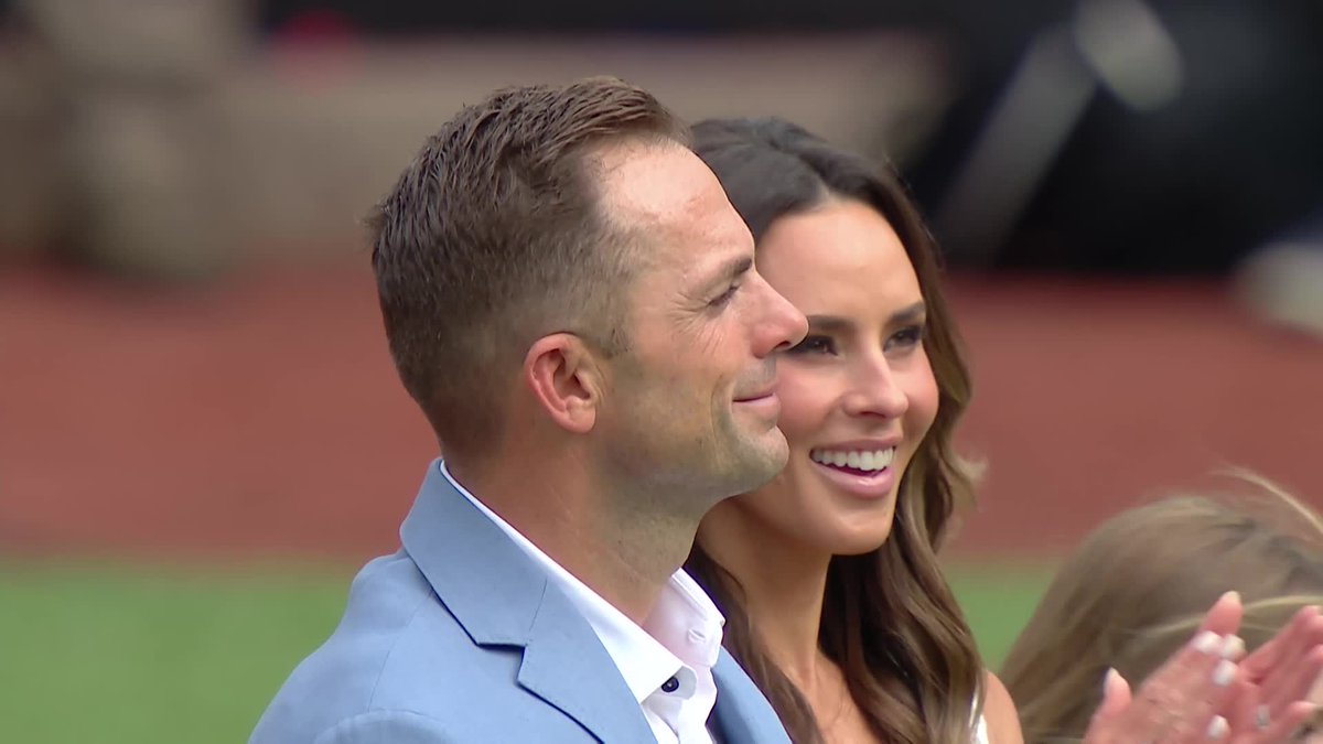 David Wright has his number 5 retired as a New York Met