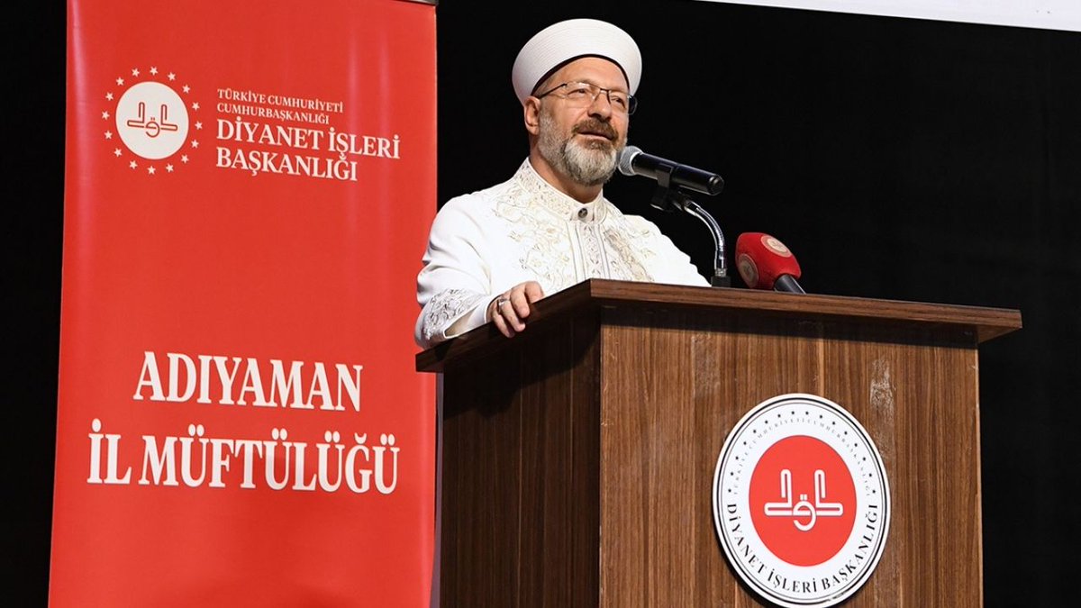 “Bizler bu ümmetin bir parçasıyız. Hayra çağıran, iyiliği emreden, kötülükten men eden ümmetin bir ferdi olmak Allah’ın bizlere büyük bir lütfudur.” Adıyaman’da din görevlilerimizle bir araya geldik.