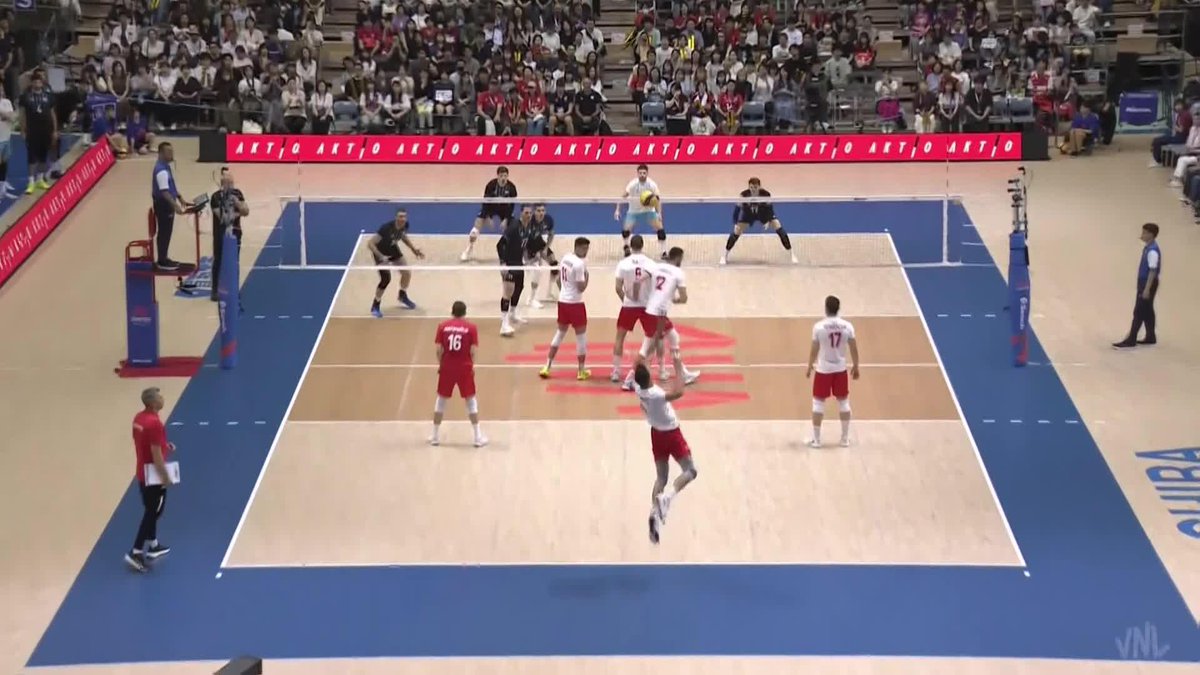 #VNL2025: EFE 🇹🇷 FIRING ACES AGAIN 🔥 Tūrkiye takes set 1 👀. 📺 LIVE NOW on VBTV. 🏐 #BePartOfTheGame #volleyball