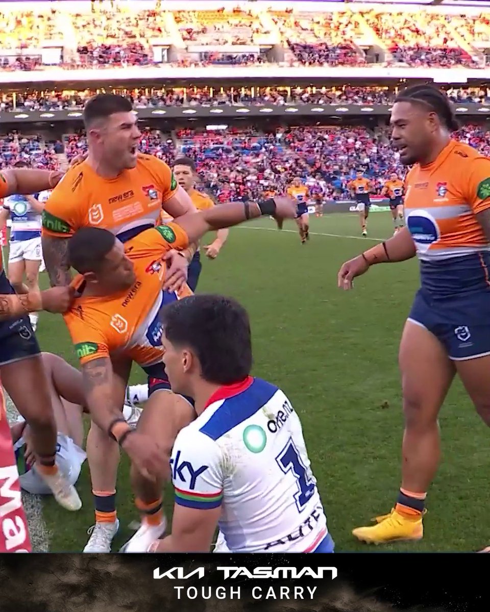 A tough carry from Marzhew sets up Gagai! 💪 Thanks to Kia.