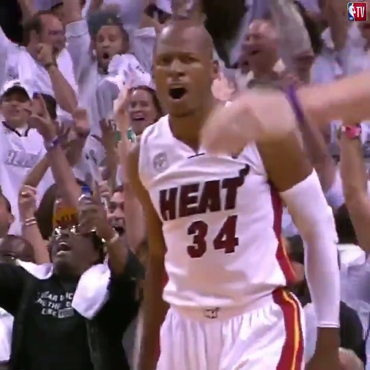 "Rebound Bosh, back out to Allen, his three-pointer... BANG!" Ray Allen, 50 yaşında.