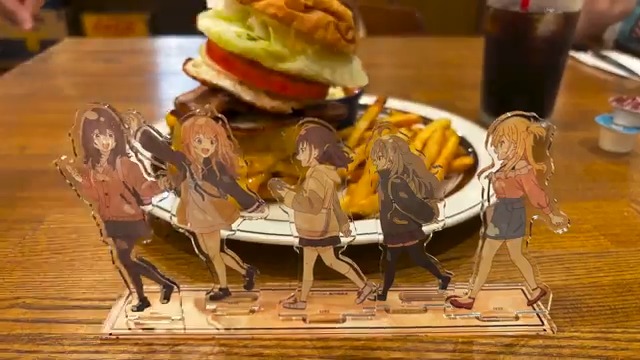 な┃ん┃か┃ ━┛━┛━┛ エ┃モ┃い┃の┃ ━┛━┛━┛━┛ 撮┃れ┃た┃ ━┛━┛━┛ 最終回記念アクリルジオラマでいい感じのムービー作っちゃいました🎬 みんなが撮ったのも見たい!♪ 🛒予約はこちらから ⚠本日23:59 締め切り #ひびめし