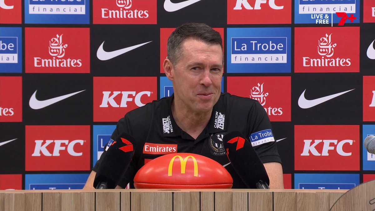 "They play a good brand of footy when they're up and going fast... maybe they should play a bit more of that at times." 😏 🗣️ Craig McRae on Fremantle