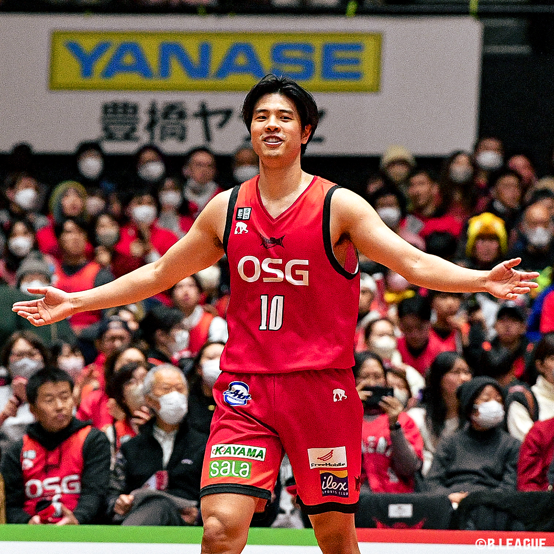 本日の代表戦で強烈なポスタライズダンクを披露💥 あなたは吉井選手のどのダンクが好き？🤔 三遠#10 吉井 裕鷹（SF｜196cm） 吉井 裕鷹 三遠ネオフェニックス🐤🔥SAN-EN NEOPHOENIX #Bリーグ #りそなグループ #AkatsukiJapan ※画像,映像は2024-25シーズン