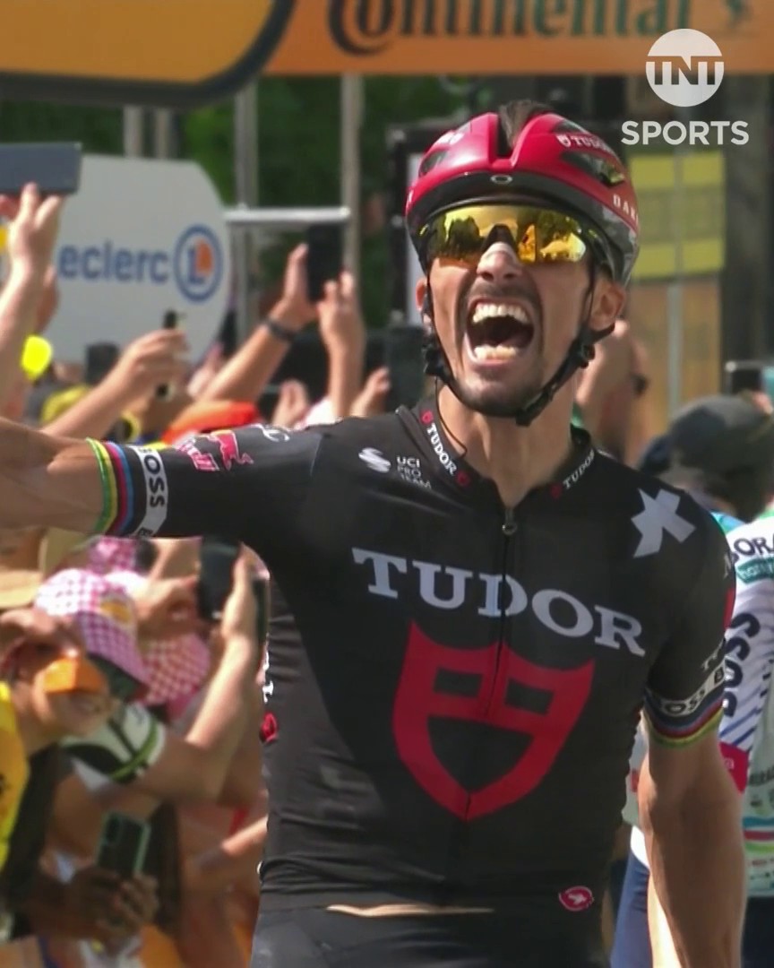 Julian Alaphilippe thought he had won the stage! ๐ฑ