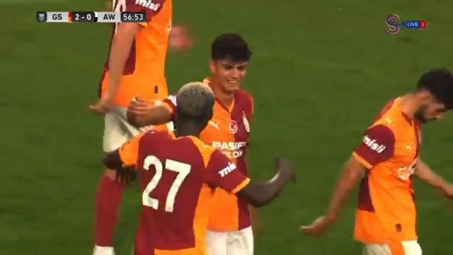 🟡🔴 Galatasaray'da bu sefer de 18 Ocak 2007 doğumlu Arda Ünyay sahnede! 📽️ Skoru Galatasaray lehine 2-0'a getiren gol.