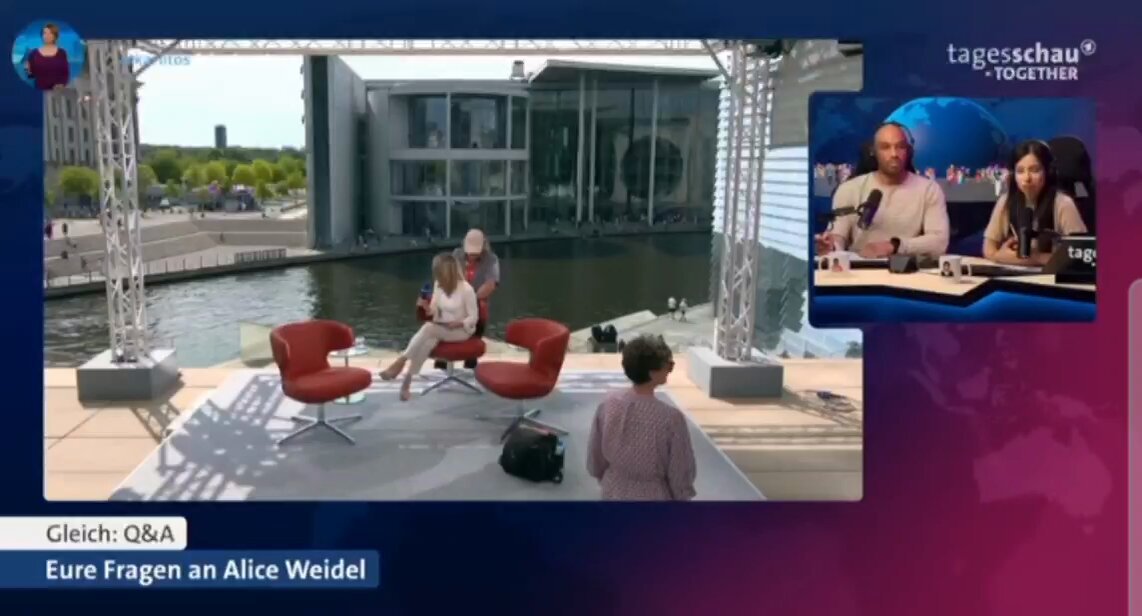 Das Team der ARD schminkt lieber Amelie Marie Weber als sich um die "Tonprobleme" beim Sommerinterview mit Alice Weidel zu kümmern. #OerrBlog