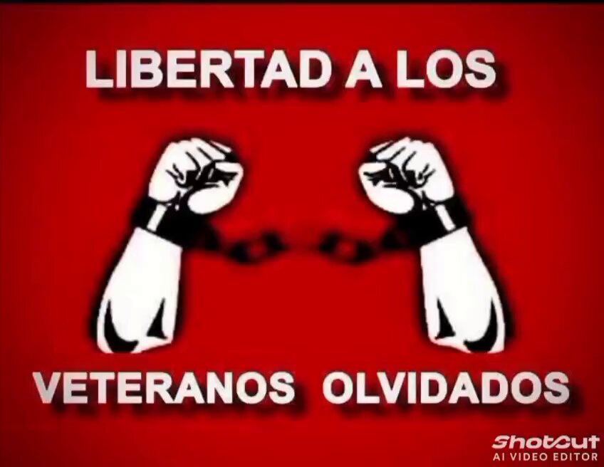 🔴 Durante la madrugada de hoy Domingo 20 de Julio falleció el Suboficial (R) de Carabineros y Prisionero Político Militar del Campo de Concentración y Exterminio de Veteranos de Guerra del 73 "Colina 1" Don CARLOS DONOSO FIGUEROA. Descanse en paz mí Suboficial. Muchas gracias por sus valiosos y abnegados servicios entregados a nuestra Patria. Transcribo un mensaje que nos envió una persona muy cercana al Suboficial de Carabineros (R) y Prisionero Político Militar del Campo de Concentración y Exterminio de Veteranos de Guerra del 73 " Colina 1" Don CARLOS DONOSO FIGUEROA (Q.R.P.D.) fallecido el día de hoy Domingo 20 de Julio. " Les contaré algo que me tiene con una pena horrible, el se fue con ganas de tener zapatillas, sus pies estaban tan hinchados que no le cupieron las que le llevaron, tenía frío en sus pies, tengo mucha pena." Así es la dura, triste e injusta realidad que viven día a día nuestros Amigos y Camaradas Prisioneros Políticos Militares.